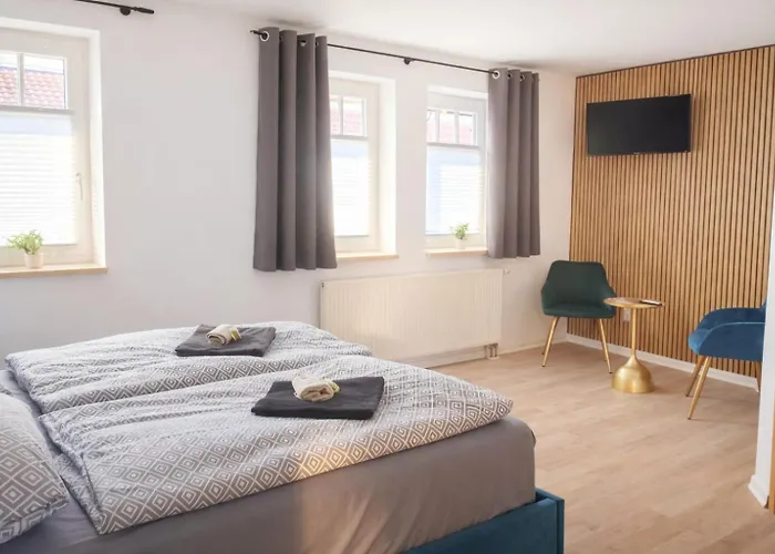 ホテル & Restaurant Hasa *